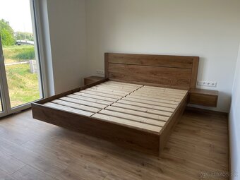 Levitujúca dubová posteľ - 3