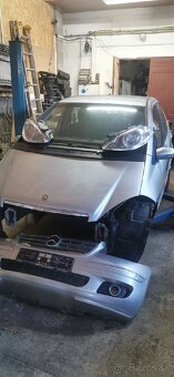 Rozpredám mercedes A 150 w169 benzín automat - 3