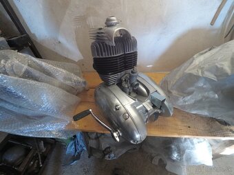 Motor jawa 350 360. - 3