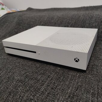 Xbox One S 1TB + 2x ovládač + 3x hra - 3