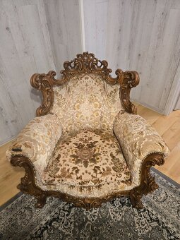 Starožitný nábytok - 3