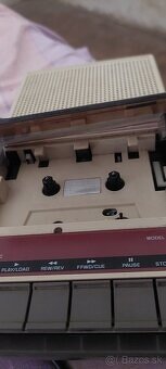 Kazetovy rekorder SANYO DR-101 - 3