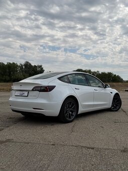 🚗 Tesla Model 3 Long Range AWD 366kW, Biely interiér Ťažné - 3