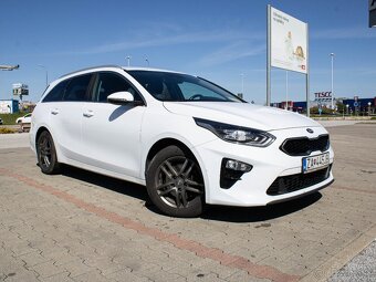 Kia Ceed SW 1.6 CRDi 136k Gold A/T - 3