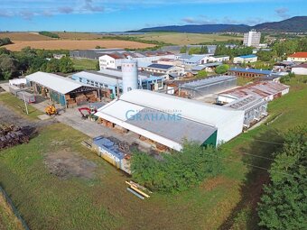 3D + video, predaj výrobného areálu o rozlohe 23.476 m2, Veľ - 3
