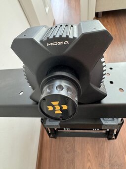 Moza R3 + Formula Wheel Mod + GTOMEGA Pro Wheel Stand - 3
