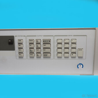 Laboratórny zdroj Agilent 6627A - 3