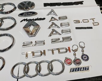 Znaky áut Audi , VW , Renault , Ford - 3