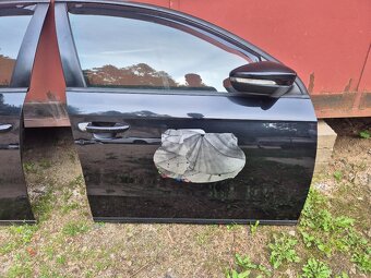 Predám dvere na Volkswagen Passat B6/B7 - BEZ HRDZE - - 3
