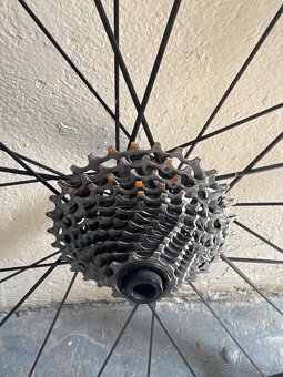 🚴 Predám cestné kolesá DT Swiss P1800 Spline 32 + kazeta - 3