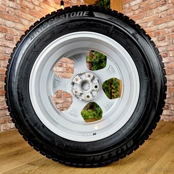 Alu R17 5x114,3 orig. NISSAN X-trail + zimné 225/65 R17 - 3