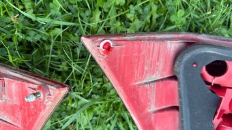 Zadné svetlá Golf 4 hatch - 3