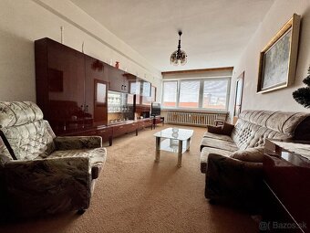 CENTRUM - veľký tehlový 3i byt, 85m2, loggia, garáž - 3