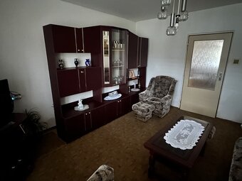 Predám obývaciu stenu - komplet obývačku, aj jednotlivo - 3