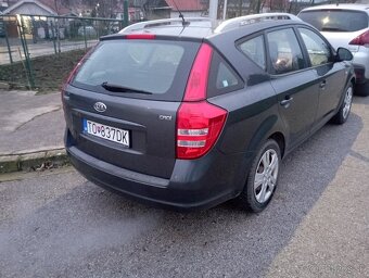 Kia ceed 1,6 CRDi - 3
