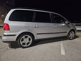 Vw sharan 2.0tdi 103kw r.v 2007 - 3