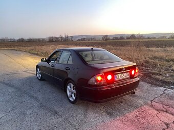 Lexus is200 - 3
