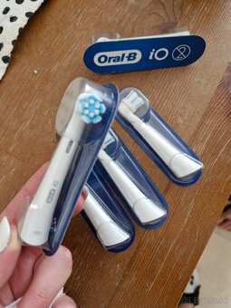 Hlavica na kefky Oral B - 3