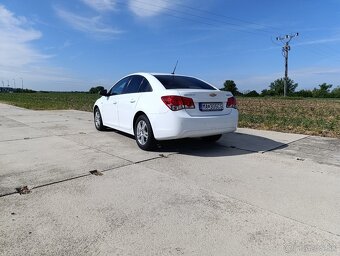 Chevrolet Cruze 2.0 VCDi 92kW LS Plus – 1. majiteľ - 3