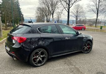Alfa Romeo Giulietta 1.75 TBi QV - 3