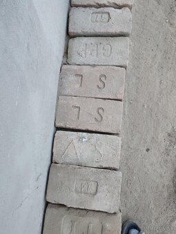 Staré značené tehly - 3