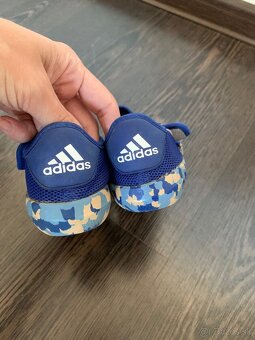 Predam detske adidas sandale 30 - 3