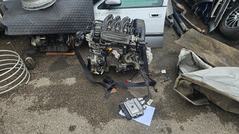Peugeot 301 motor HM01 - 3