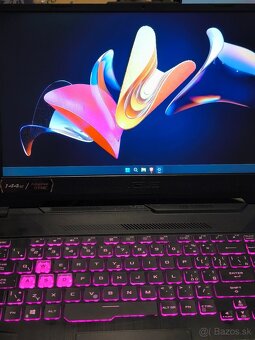 💻 Predám notebook + monitor Samsung 27" 💻 - 3