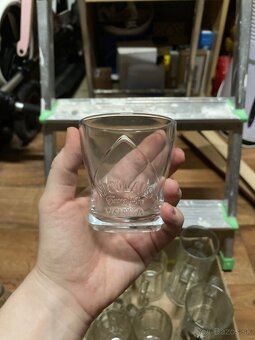 Sklenené krígle a poháre mix - 3