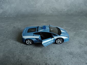 Bburago 1:43+1:32 - 3