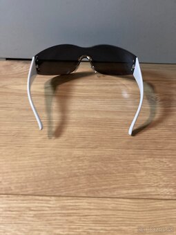 Predám úplne nové fejkové Y2K okuliare - 3