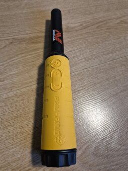 Dohľadávací detektor kovov Minelab PRO-FIND 35 - 3