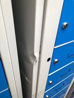 Plechová skriňa na náradie na drobnosti - 3