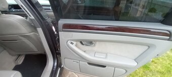 Audi A8 4.2 - 3