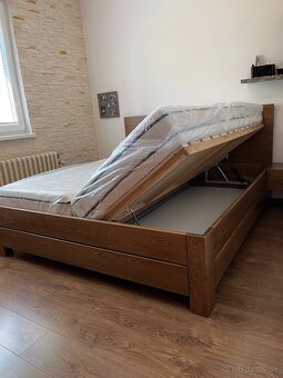 Dubová posteľ s úložným priestorom - 3