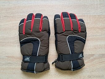 Spolu 10 eur alebo - - 3