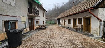 Dom s veľkým pozemkom Podkriváň - 3