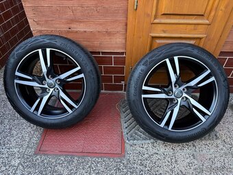 Volvo XC40 R19 235/50 Letné - 3