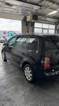 Volkswagen touran - 3