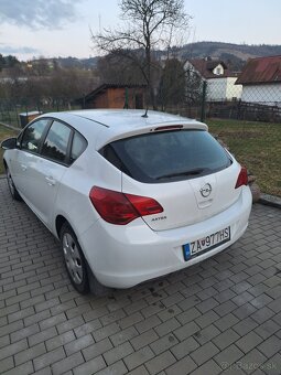 Opel astra j 1,4 - 3