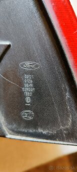 Originálne zadné svetlo Ford Focus C-Max 2003–2007 - 3