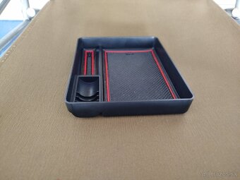 Organizer Hyundai Tucson - 3