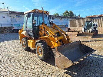 JCB 2CX - 3