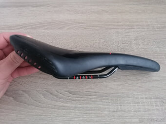 Predám MTB sedlo BBB - 3