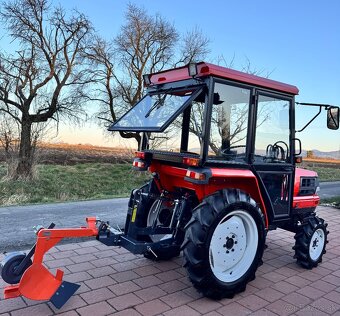 KUBOTA GL 21 Diesel motor 3 válec, 21HP - 3