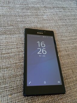 Sony Xperia D2303 - 3