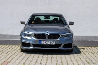 BMW Rad 5 M550i xDrive A/T - 3