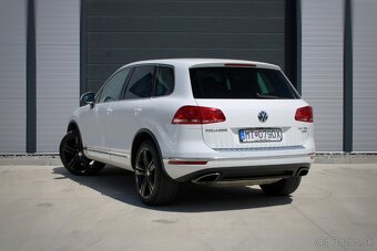 Volkswagen Touareg II 3.0 - 3