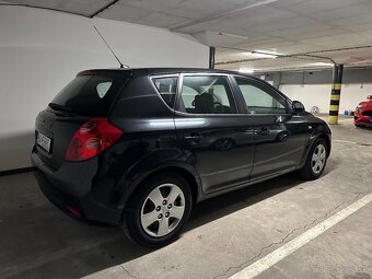Predám Kia Ceed 1.4 2007 - 3