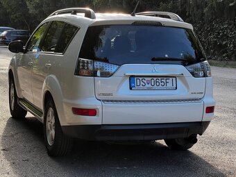 Mitsubishi Outlander 2.4 benzin 4x4 odpočet DPH - 3